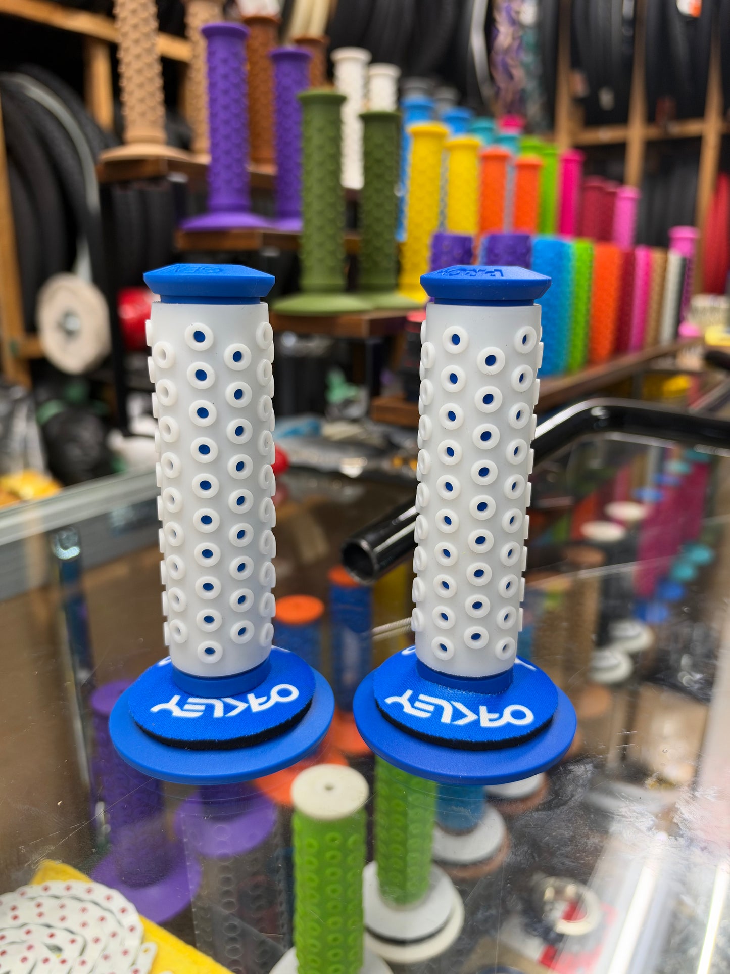 Frank’s Bicycles REPOP B1-B Grips BLUE/WHITE + NEW* Oakley Donuts