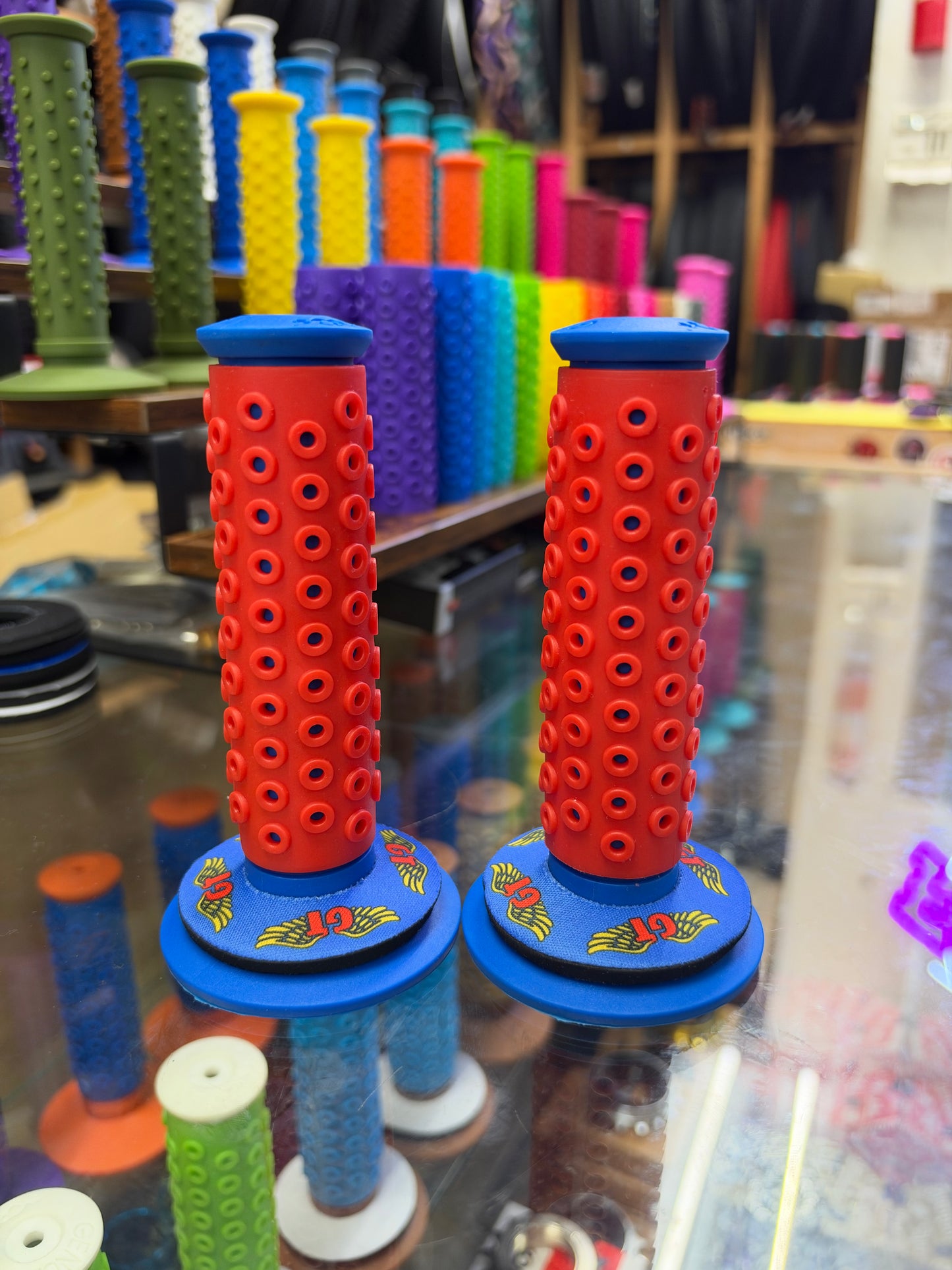 Frank’s Bicycles REPOP B1-B Grips BLUE/RED + *NEW* GT Donuts