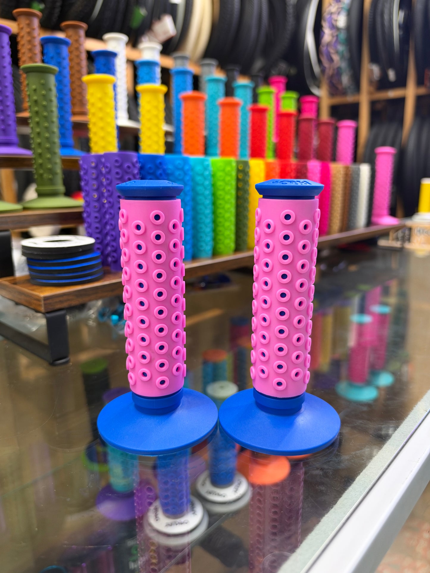 Frank’s Bicycles REPOP B1-B Grips BLUE/PINK 🚨POPULAR*🚨