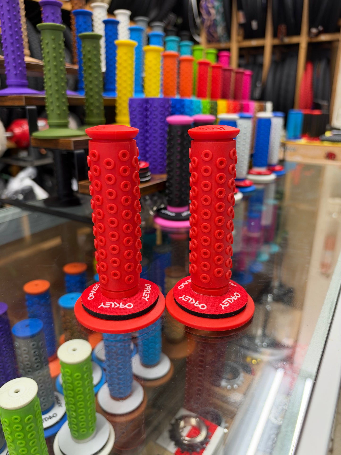 Frank’s Bicycles REPOP B1-B Grips FULL COLOR (RED ON RED) + Oakley Donuts