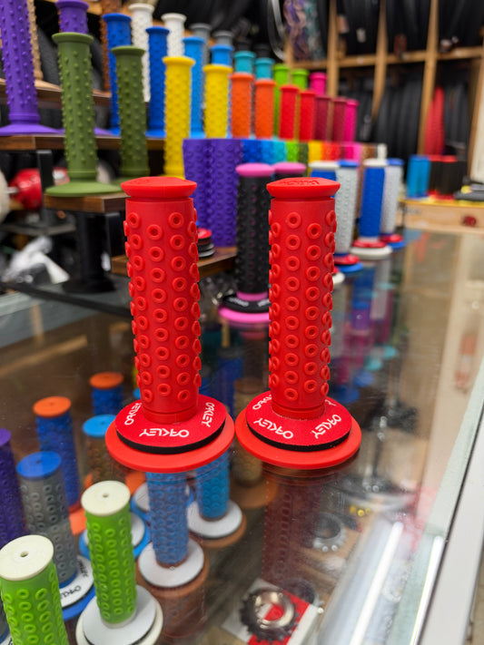 Frank’s Bicycles REPOP B1-B Grips FULL COLOR (RED ON RED) + Oakley Donuts