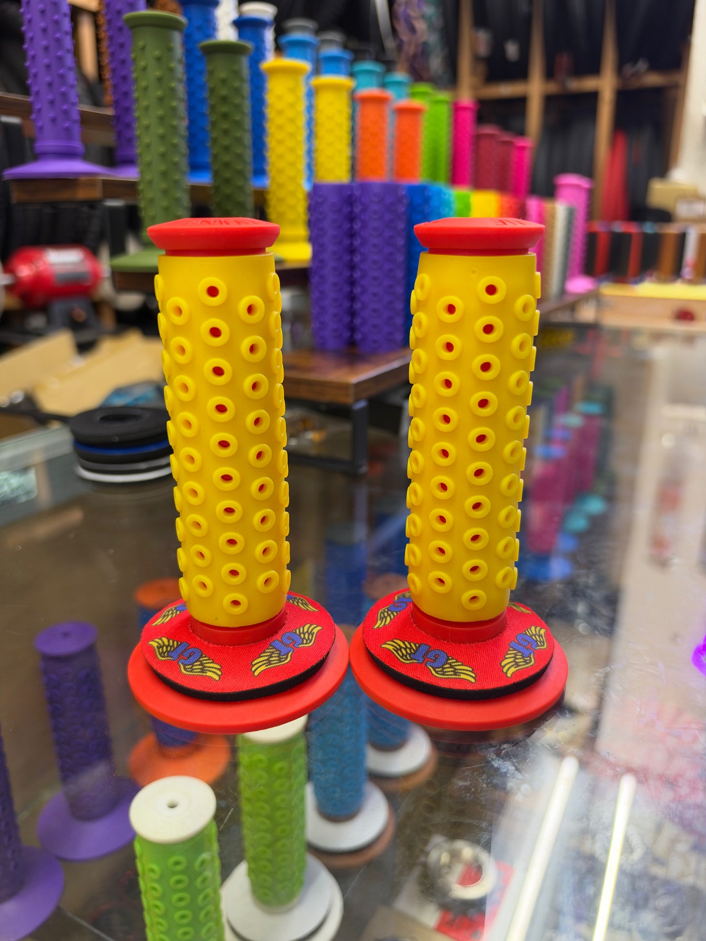 Frank’s Bicycles REPOP B1-B Grips RED/YELLOW + *NEW* GT Donuts